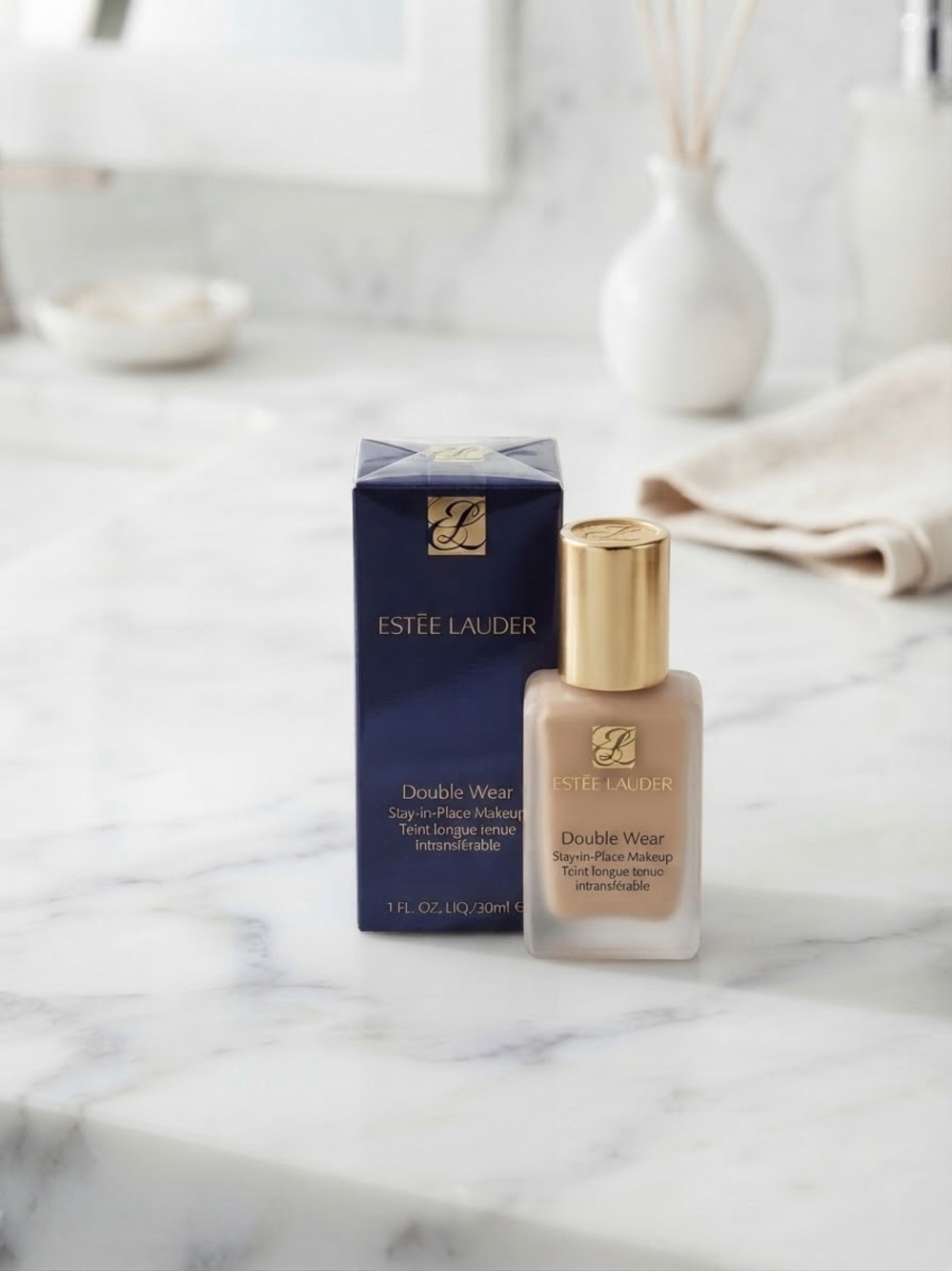 Estee Lauder Double Wear Liquid Foundation - Navy Box & Beige Bottle 4W2